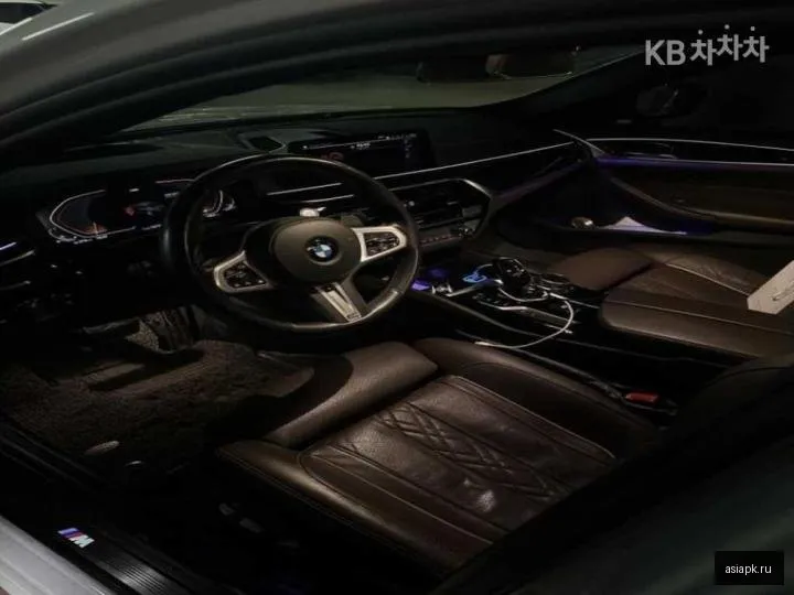 BMW 5-Series 3