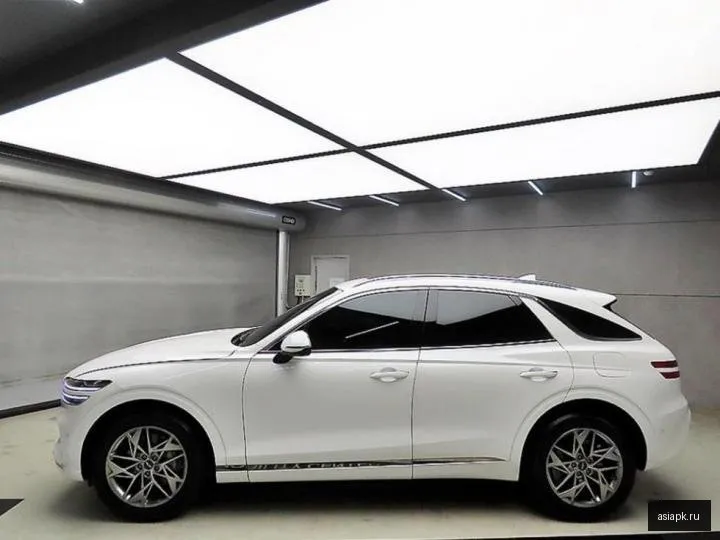 Genesis GV70 4