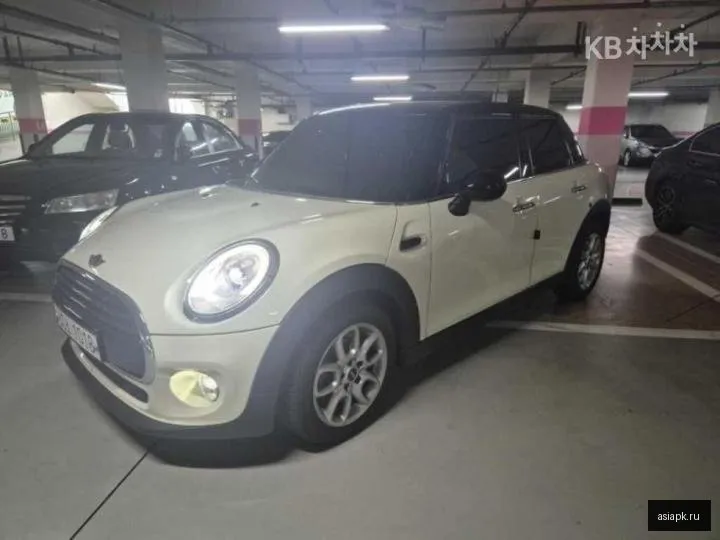 MINI Hatch 2