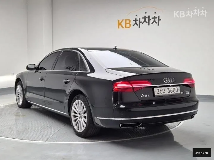 Audi A8 2