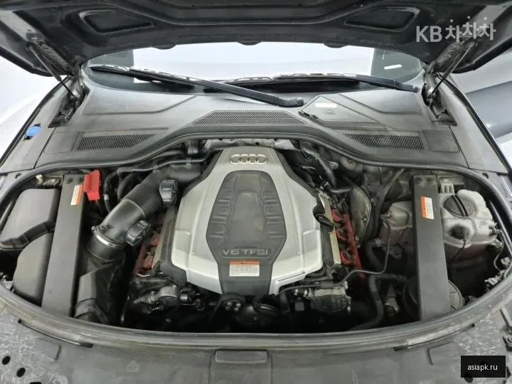Audi A8 5