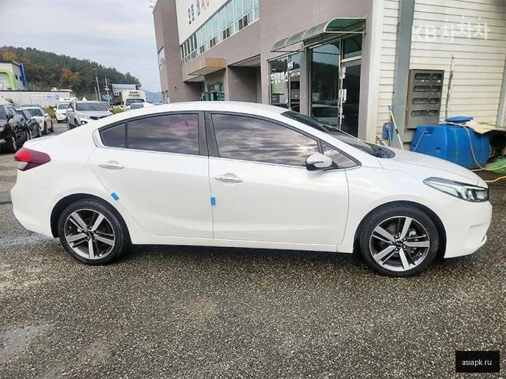 Kia K3 4