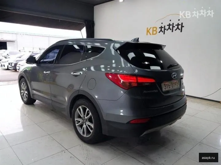 Hyundai Santa Fe 4