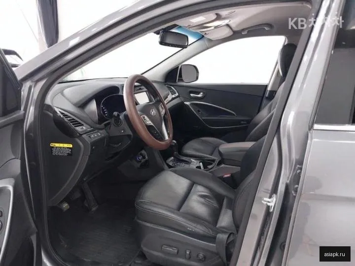 Hyundai Santa Fe 5
