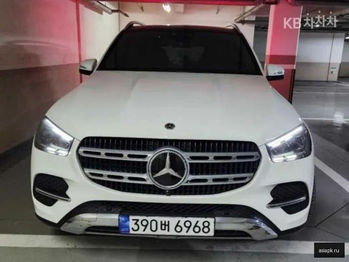 Mercedes-Benz GLE-Class 2