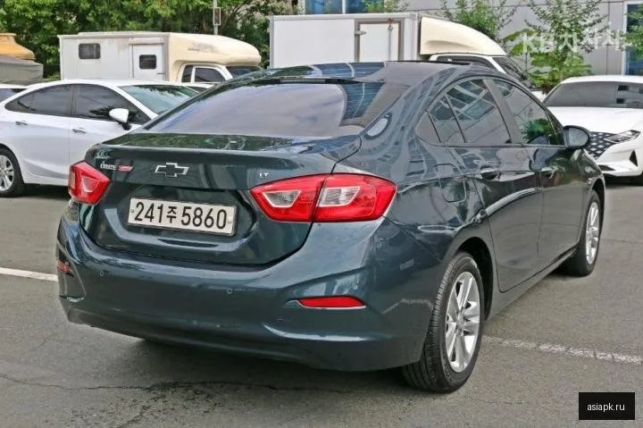 Chevrolet Cruze 5