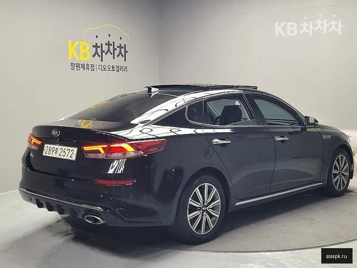 Kia K5 3