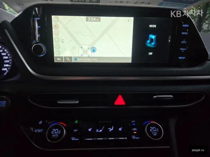 Hyundai Sonata 3