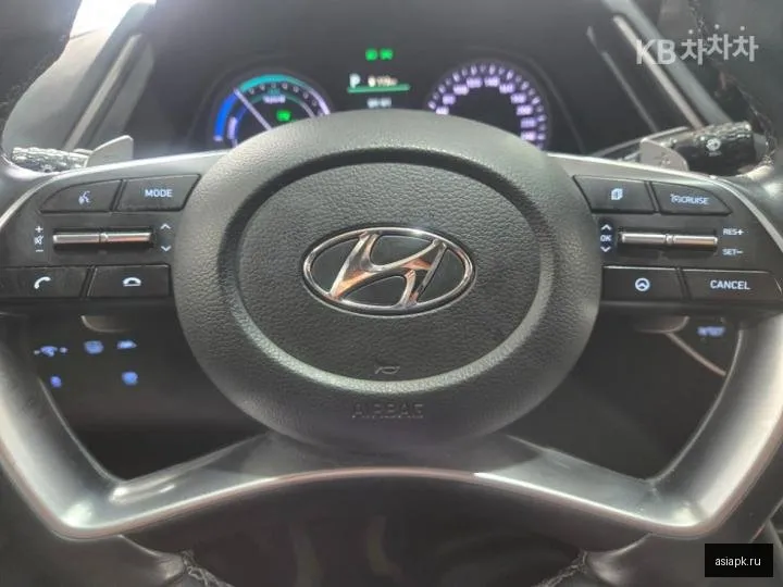 Hyundai Sonata 5