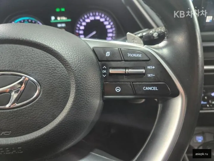 Hyundai Sonata 4