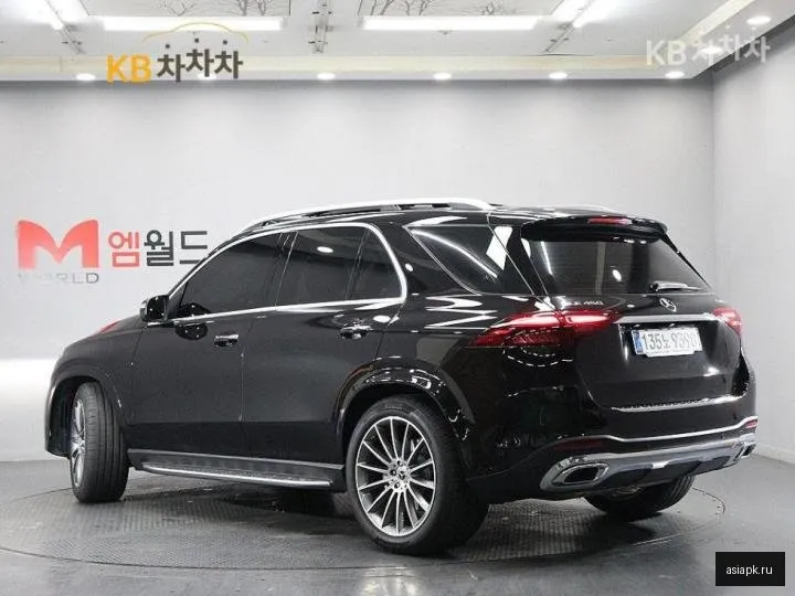 Mercedes-Benz GLE-Class 4