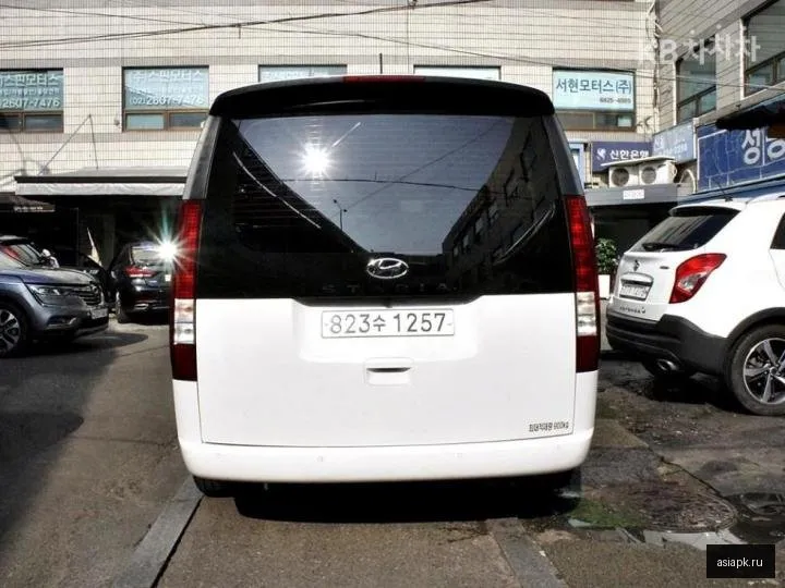 Hyundai Staria 3