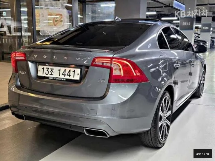 Volvo S60 4
