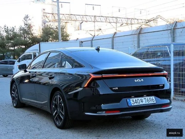 Kia K8 3