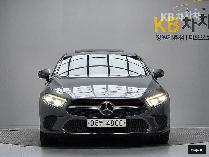 Mercedes-Benz CLS-Class 3