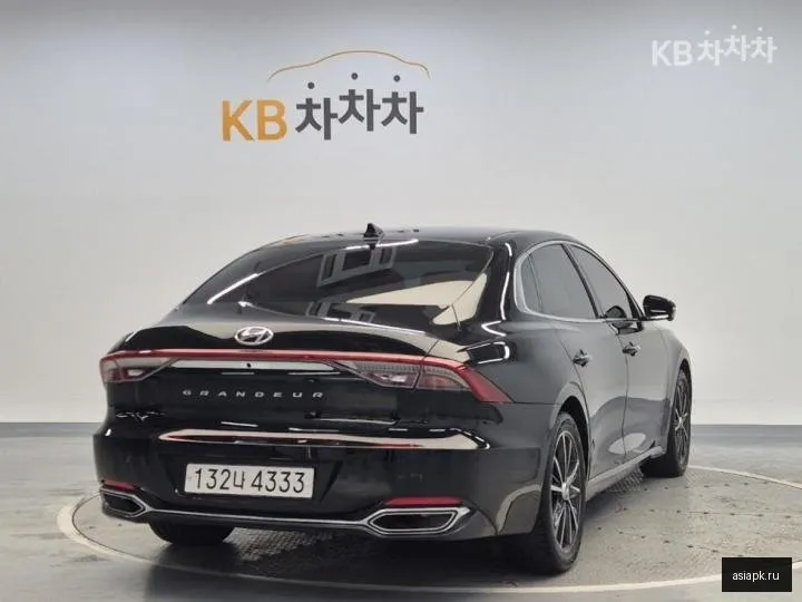 Hyundai Grandeur 3
