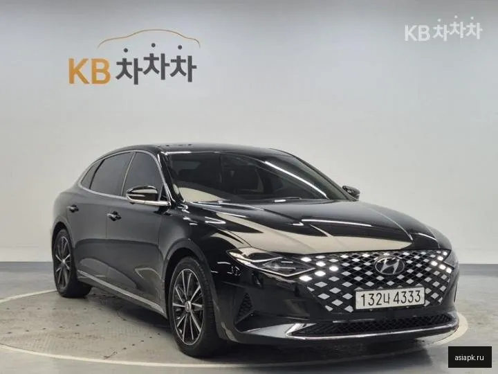 Hyundai Grandeur 4