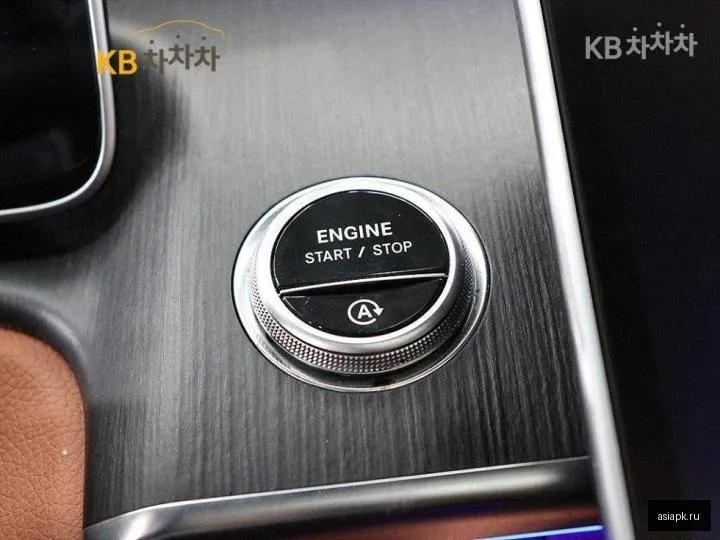 Mercedes-Benz S-Class 5