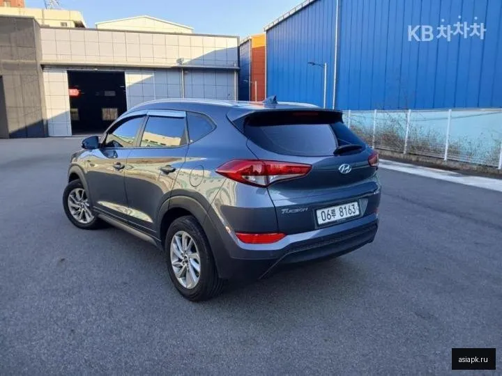 Hyundai Tucson 4