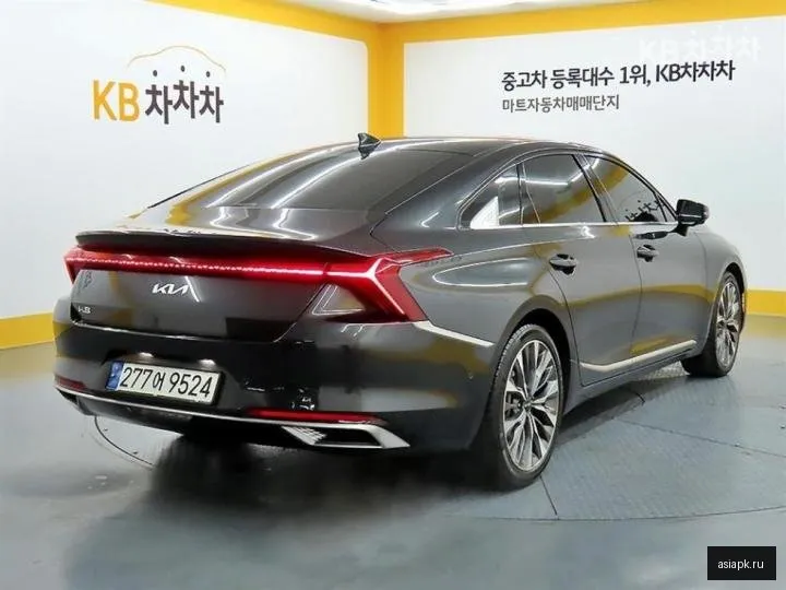 Kia K8 4