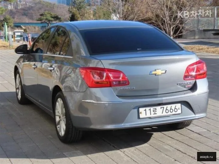 Chevrolet Cruze 4