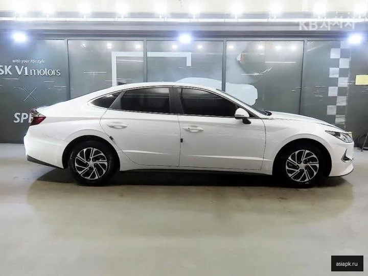 Hyundai Sonata 3