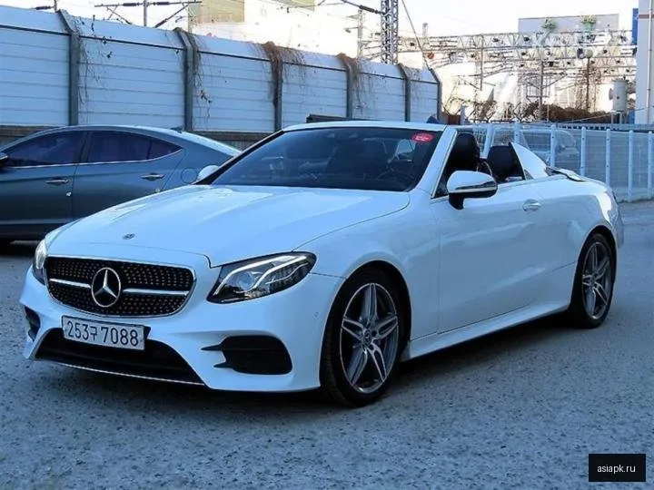 Mercedes-Benz E-Class 6