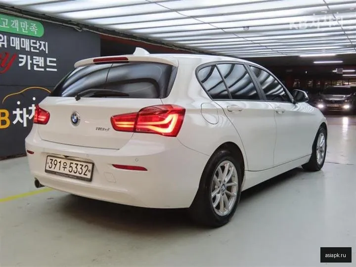 BMW 1-Series 4