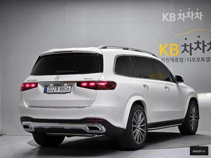 Mercedes-Benz GLS-Class 2