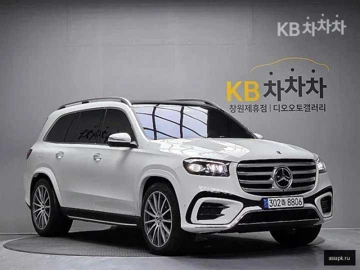 Mercedes-Benz GLS-Class 5