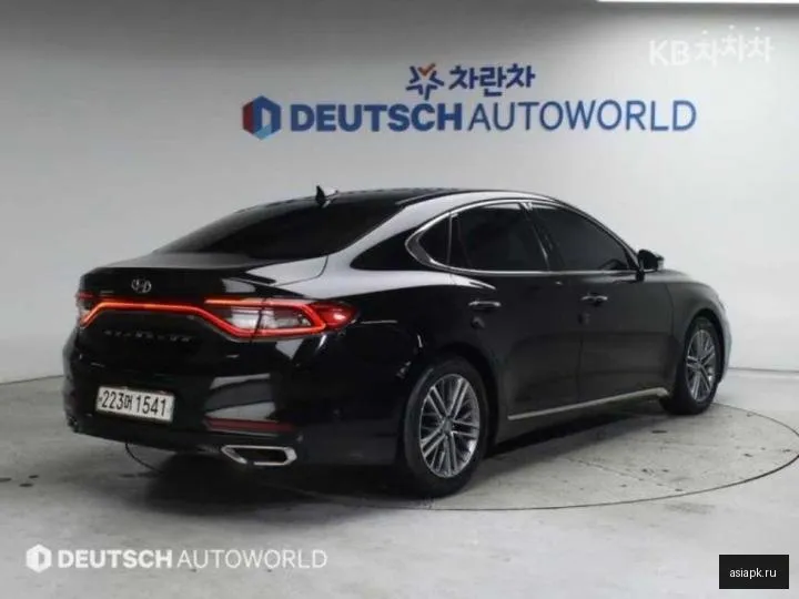 Hyundai Grandeur 2