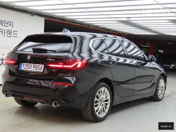 BMW 1-Series 4