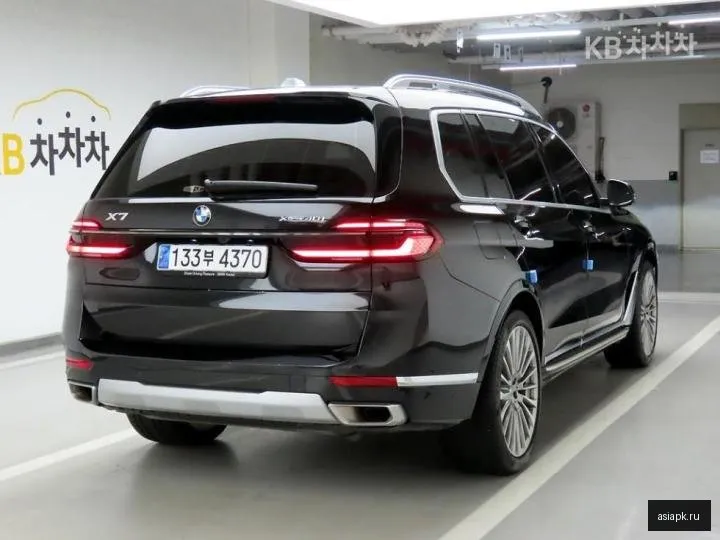 BMW X7 4