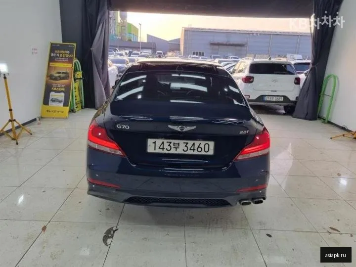 Genesis G70 3