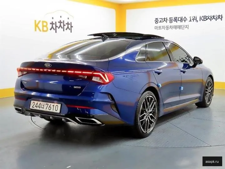 Kia K5 4