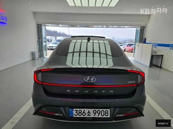 Hyundai Sonata 3