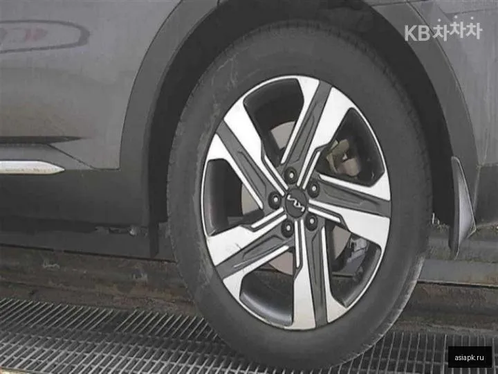 Kia Sorento 5