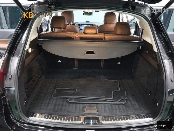 Mercedes-Benz GLE-Class 5