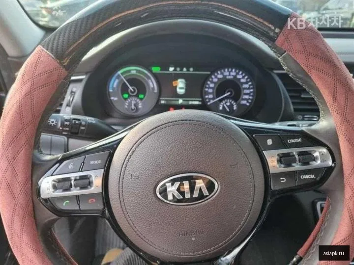 Kia K7 4