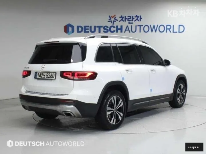 Mercedes-Benz GLB-Class AMG 2