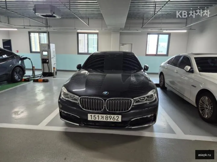 BMW 7-Series