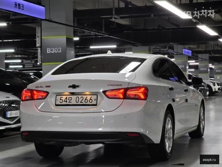 Chevrolet Malibu 2