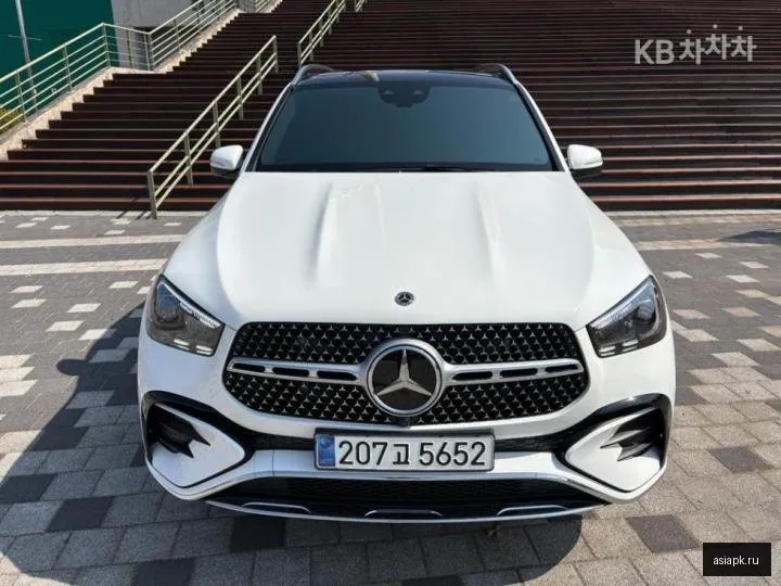 Mercedes-Benz GLE-Class AMG 2