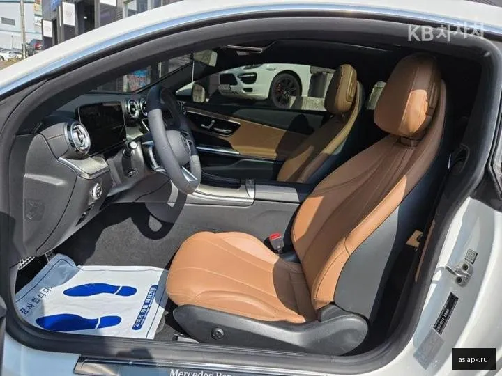 Mercedes-Benz CLE-Class AMG 5