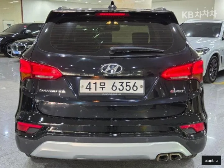 Hyundai Santa Fe 4