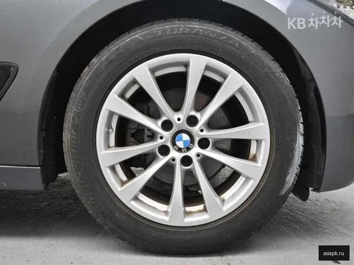 BMW 3-Series Gran Turismo 5