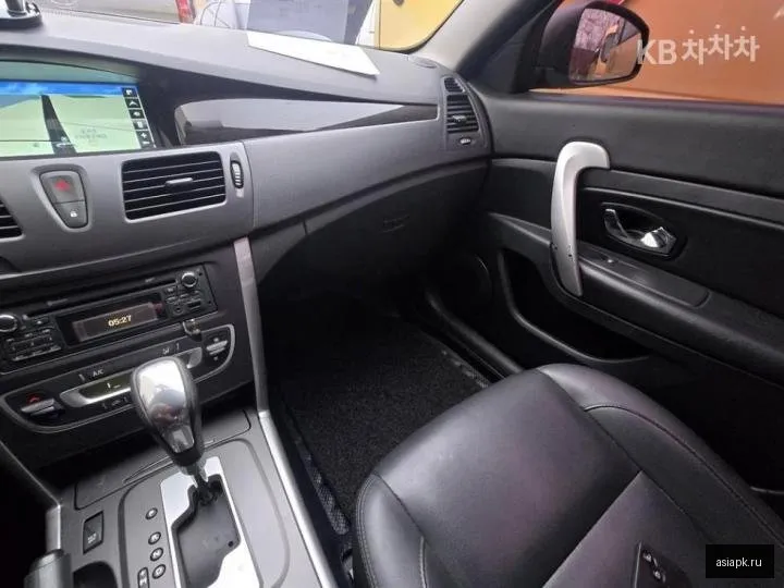 Renault Latitude 4