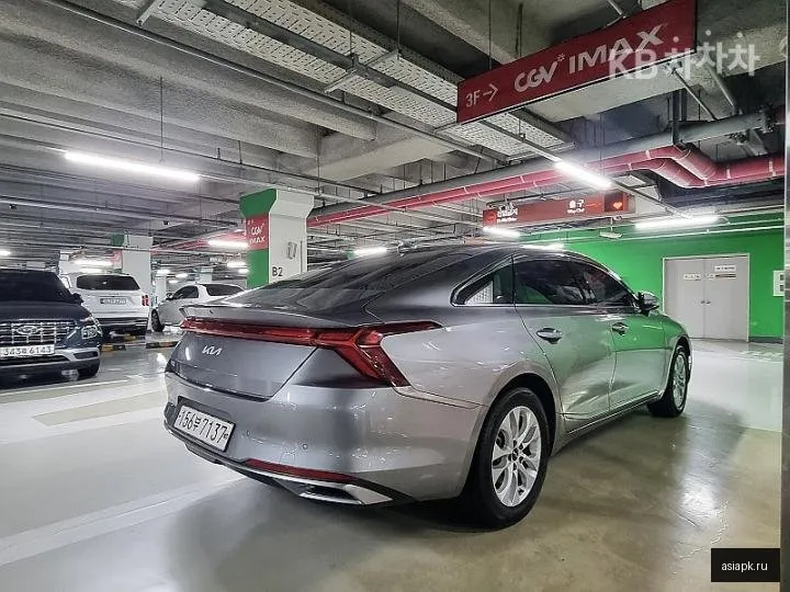 Kia K8 4
