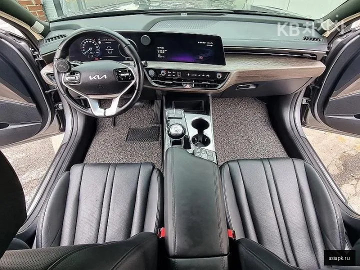 Kia K8 5