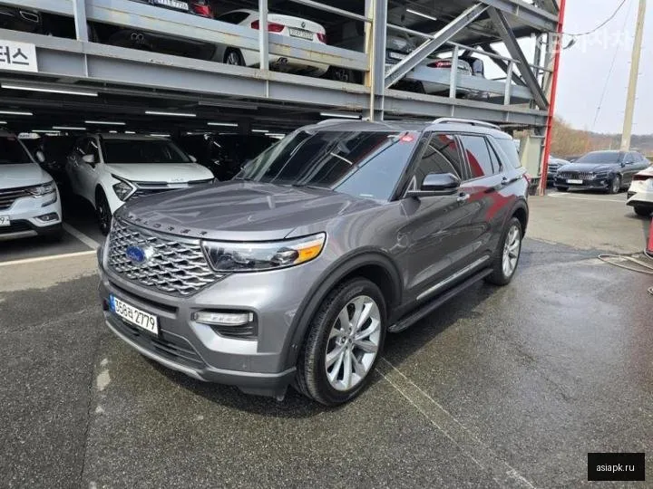 Ford Explorer 2